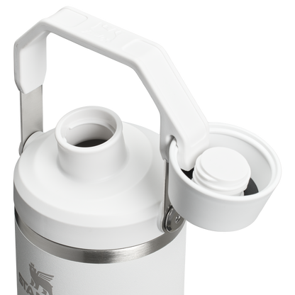 The IceFlow™ Tumbler with Fast Flow Lid