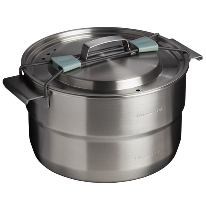 The Wildfare Core Full Serve Cookset